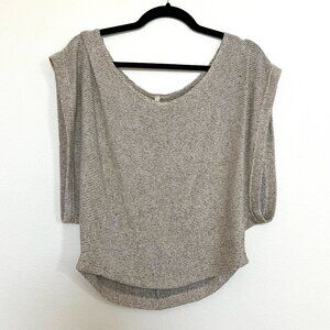 Super Soft Paper Crane Beige Knit Sweater Shirt in Size M